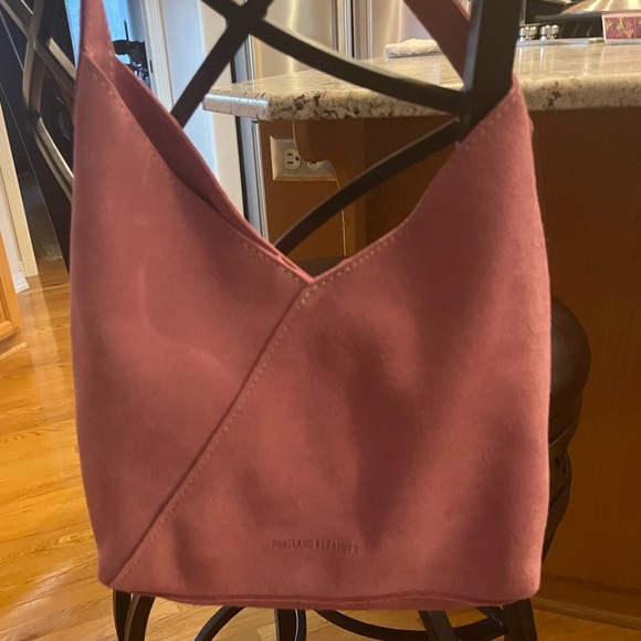 Portland Leather Naomi Shoulder Bag in
Suede. - Picture 6 of 8